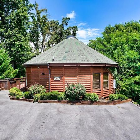 Mountain View Family Cabin W Game Room & Pool Sevierville Buitenkant foto
