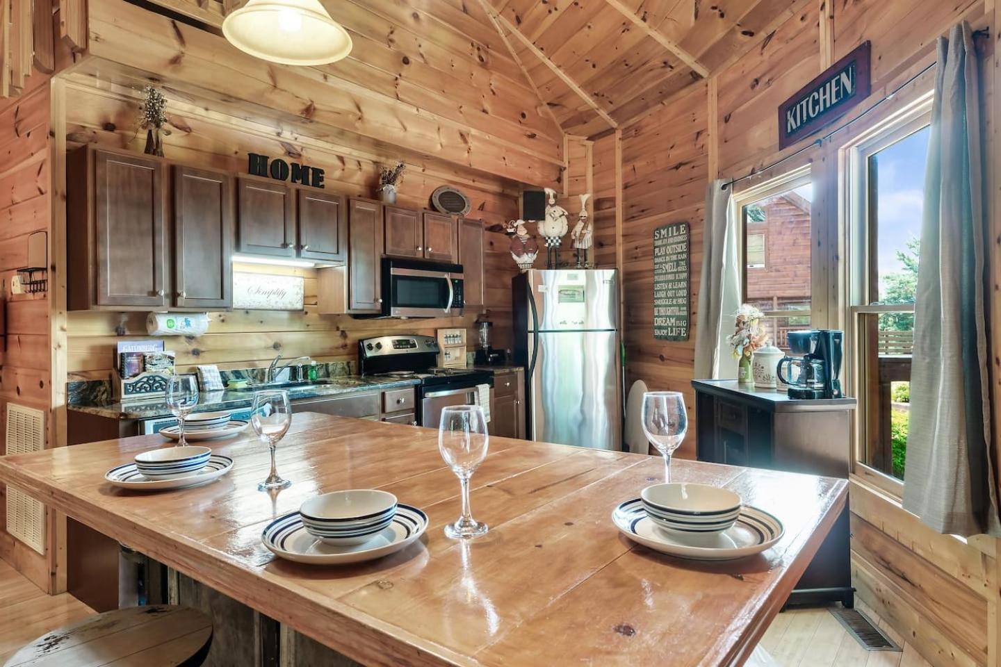 Mountain View Family Cabin W Game Room & Pool Sevierville Buitenkant foto