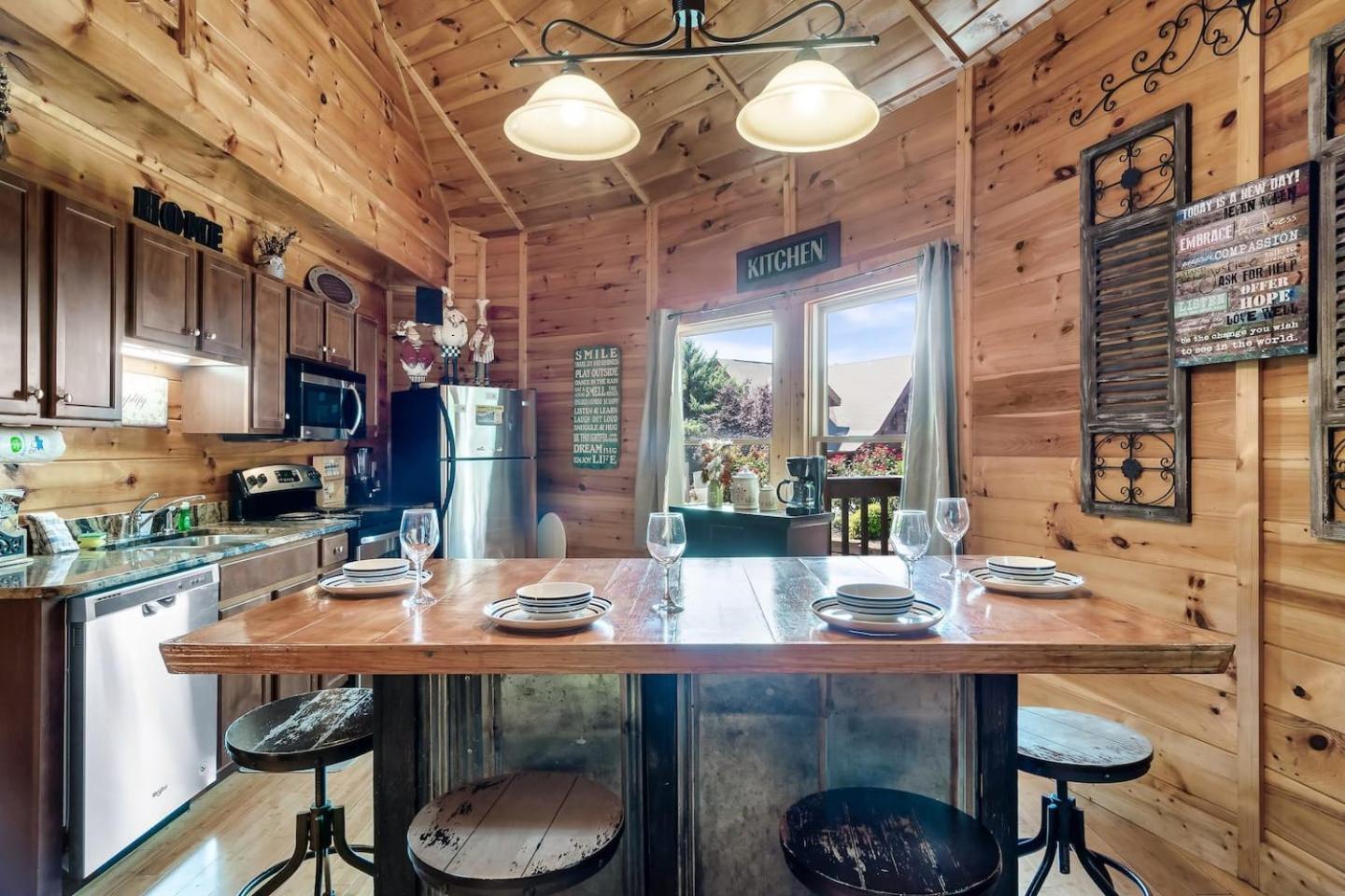 Mountain View Family Cabin W Game Room & Pool Sevierville Buitenkant foto